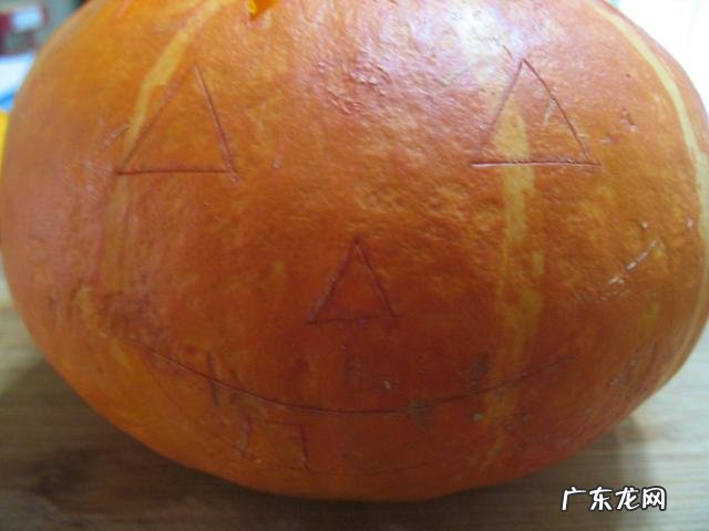 南瓜怎么做着吃好吃 家里南瓜太多了，怎么快速吃完，怎么做好吃