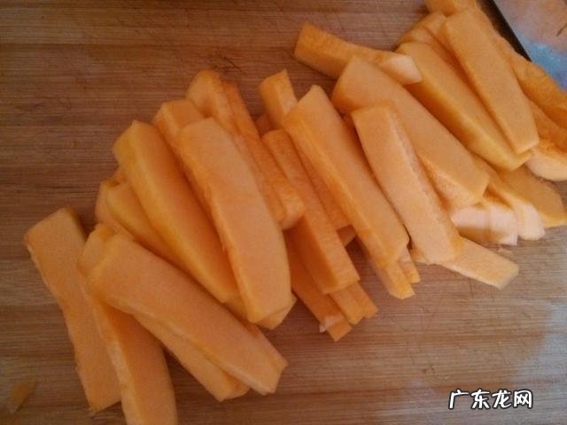 南瓜怎么做着吃好吃 家里南瓜太多了，怎么快速吃完，怎么做好吃