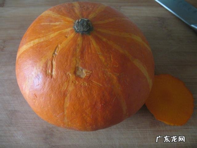 南瓜怎么做着吃好吃 家里南瓜太多了，怎么快速吃完，怎么做好吃