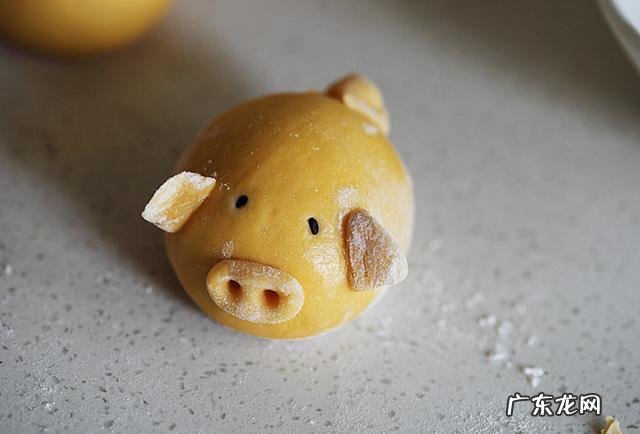 南瓜怎么做着吃好吃 家里南瓜太多了，怎么快速吃完，怎么做好吃