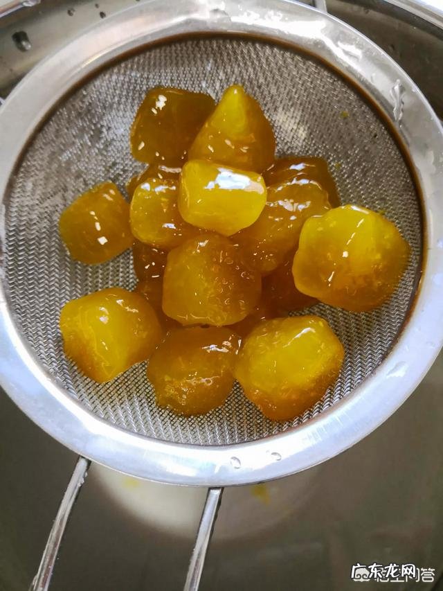 南瓜怎么做着吃好吃 家里南瓜太多了,怎么快速吃完,怎么做好吃