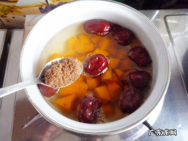 南瓜怎么做着吃好吃 家里南瓜太多了,怎么快速吃完,怎么做好吃