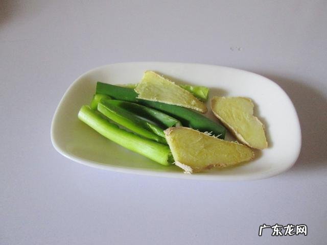 南瓜怎么做着吃好吃 家里南瓜太多了,怎么快速吃完,怎么做好吃