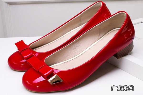 穿瓢鞋里面穿什么袜子 瓢鞋适合穿什么袜子