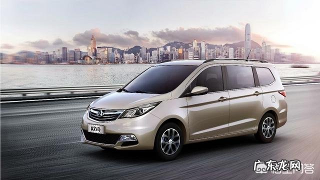 自己有车怎么赚钱私家车 如何利用私家车赚钱