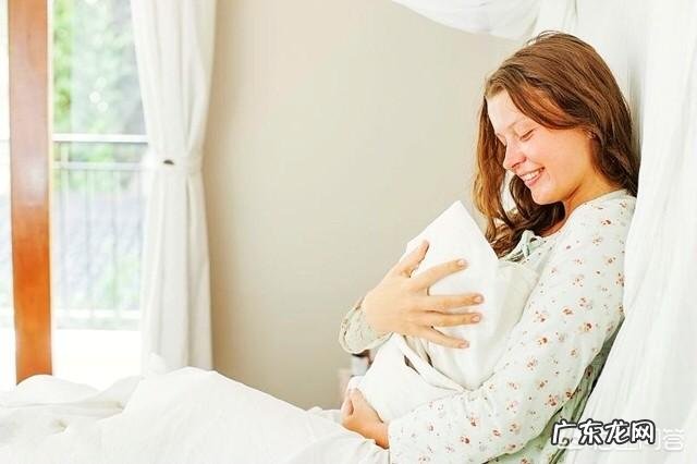 坐月子只坐三十天可以吗?怎样预防月子病和大肚子?