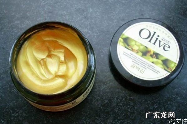 发泥和发蜡哪种好 定型用发蜡好还是发泥好