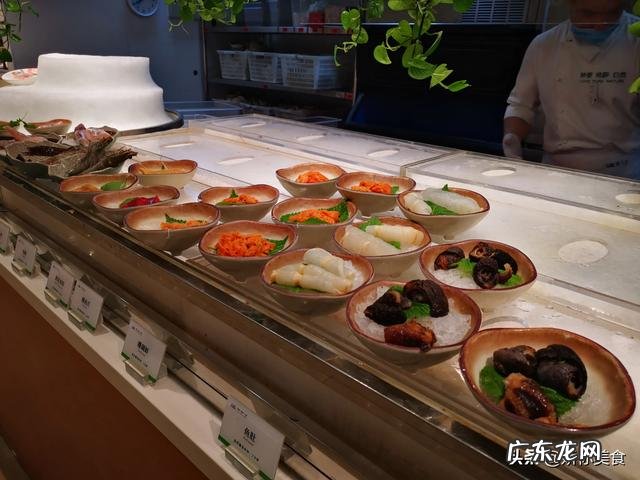 本人体瘦食量不大,怎么吃自助餐才能回本?