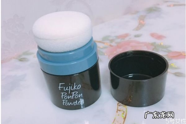 什么发质不适合用蓬蓬粉 使用蓬蓬粉应该注意什么