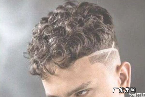 定型水上多长时间 定型喷雾一次喷多少