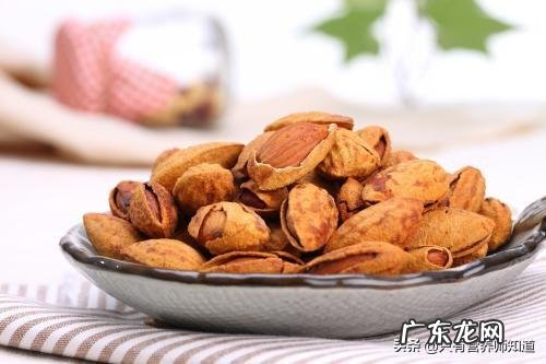 早上吃巴旦木会增肥吗 在少吃的基础上吃了很多瓜子花生巴旦木会胖吗？