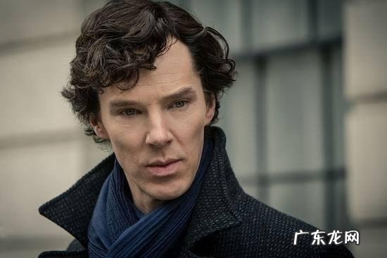 右后背上侧有时疼,不咳嗽,大夫为什么要查心电图?