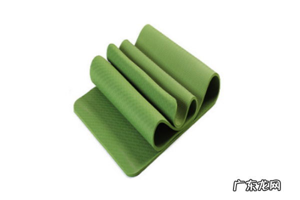 瑜伽垫可以用来睡觉吗 没有瑜伽垫可以用什么代替