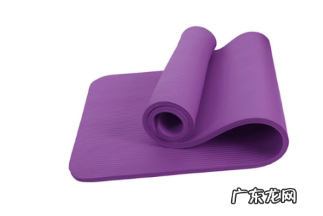 瑜伽垫可以用来睡觉吗 没有瑜伽垫可以用什么代替