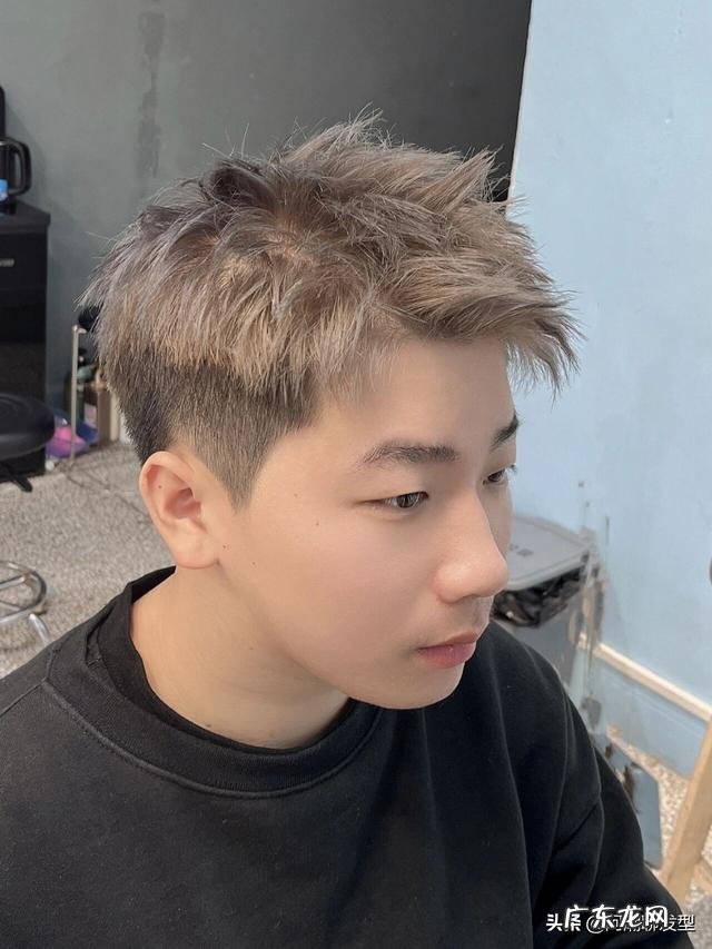 2020最火的10款男生发型 2020最值得剪的30款男生发型