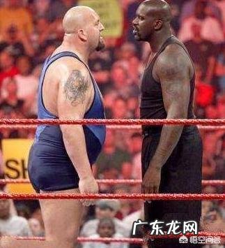 跟奥尼尔合影,有人在体型上赢过吗?