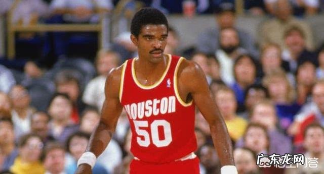 NBA历史上二十个身高最高的球员都是谁?