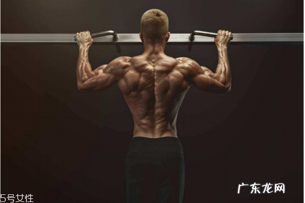引体向上可以练胸肌吗 引体向上练胸肌的方法