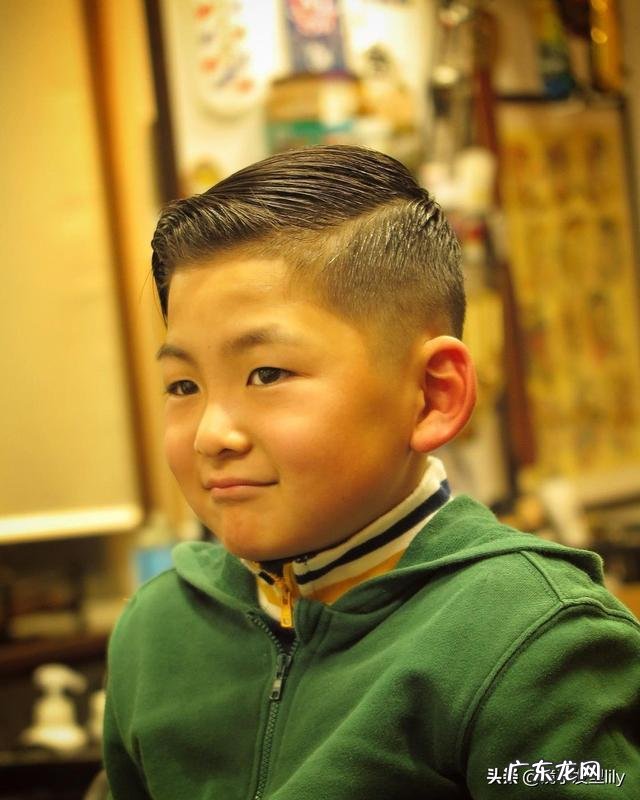 男童老虎2022发型 2022年小男孩流行发型