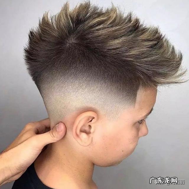 2022年3岁男宝宝的发型洋气 2022年3岁男宝流行发型