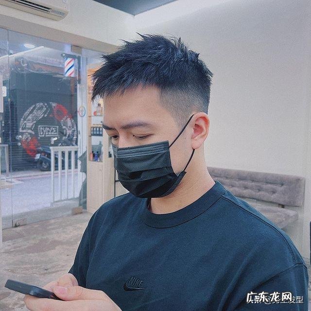 适合长脸型的减龄短发 春天长脸型适合什么短发