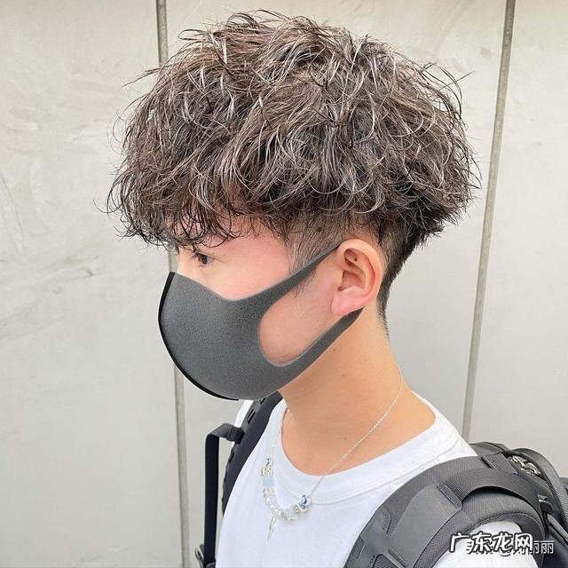 男生最帅发型37分 37分和46分发型哪个好看男生