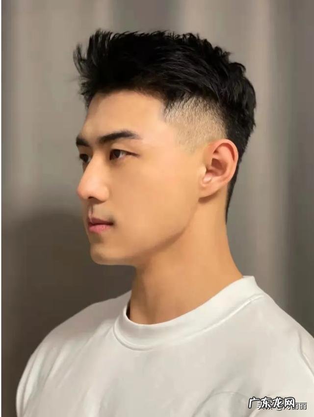 男生最帅发型37分 37分和46分发型哪个好看男生