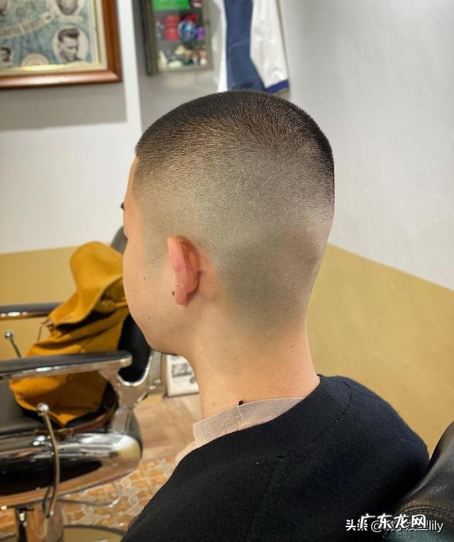 男生狼尾发型的精髓 男生最帅五款狼尾发型