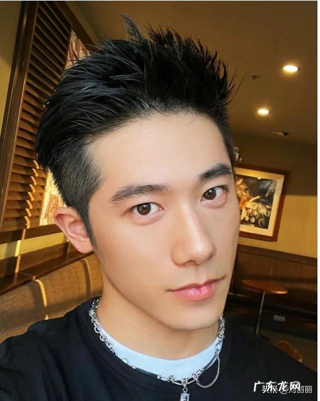 胡媚娘发型服饰 胡媚娘发型