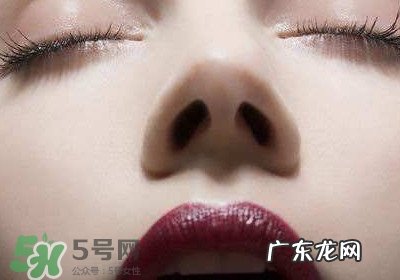 为什么脸上长脂肪粒?脸上长脂肪粒是什么原因