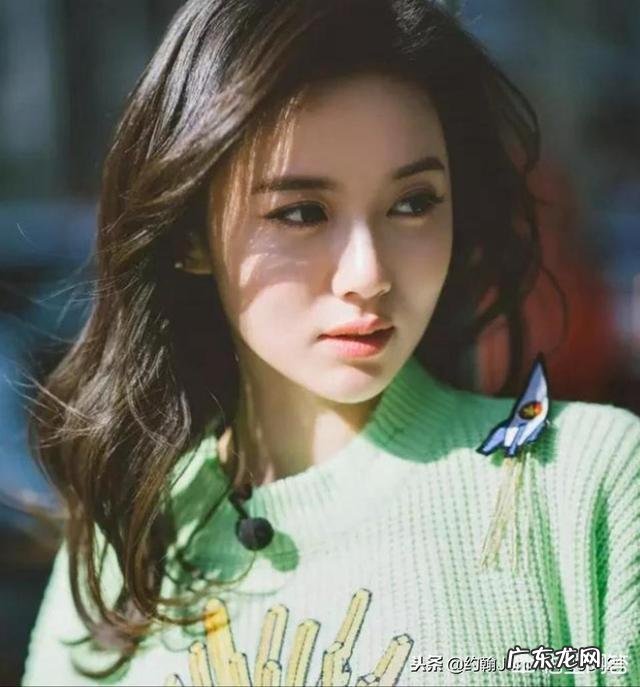 我们看书,看新闻,阅读时你习惯用普通话还是家乡话来默念文字