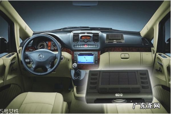 车载空气净化器的作用 车载空气净化器的原理