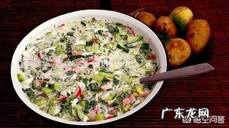 俄罗斯人一日三餐吃什么有哪些餐桌礼仪