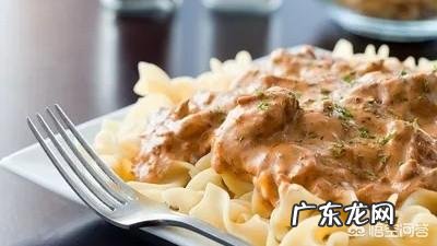 俄罗斯人一日三餐吃什么有哪些餐桌礼仪