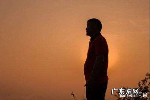 男人过了多少岁，就开始贬值了