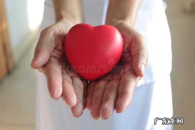 世人口中的三长两短是哪三长哪两短？ 三长两短是哪三个长短