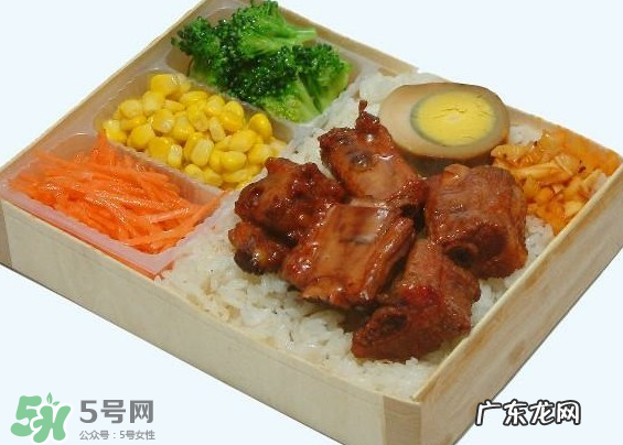 夏天用保温盒带饭会坏吗?夏天能用保温盒带饭吗?