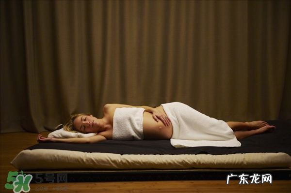 孕妇睡觉姿势会影响胎儿吗 孕妇怎么睡觉姿势最好