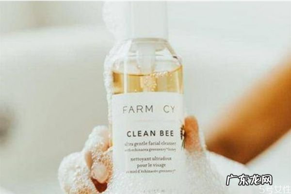 去角质洗面奶多久用一次 去角质有哪些误区