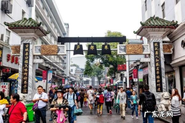 中国十大著名小吃街 中国十大知名美食街