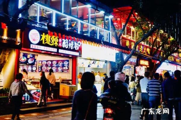 中国十大著名小吃街 中国十大知名美食街