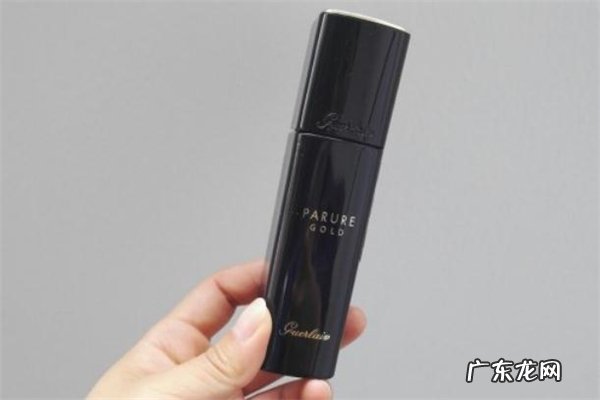 娇兰金钻粉底液适合什么肤质 娇兰金钻粉底液适合油皮吗