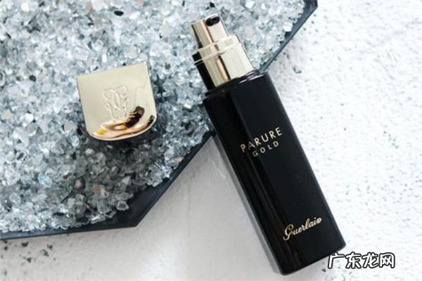 娇兰金钻粉底液适合什么肤质 娇兰金钻粉底液适合油皮吗