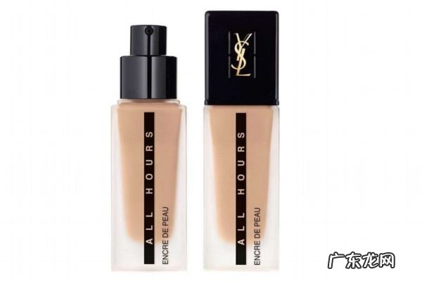 补妆可以用粉底液吗 用粉底液出门怎么补妆