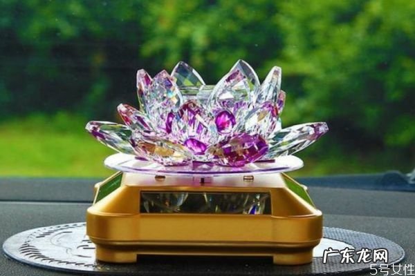 车载香水怎么安装 车载香水安装的方法