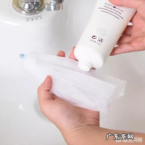 为什么随着年龄的增大？皮肤越发显得干燥？