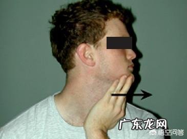 秋天凉，颈椎病就容易犯，该怎么预防