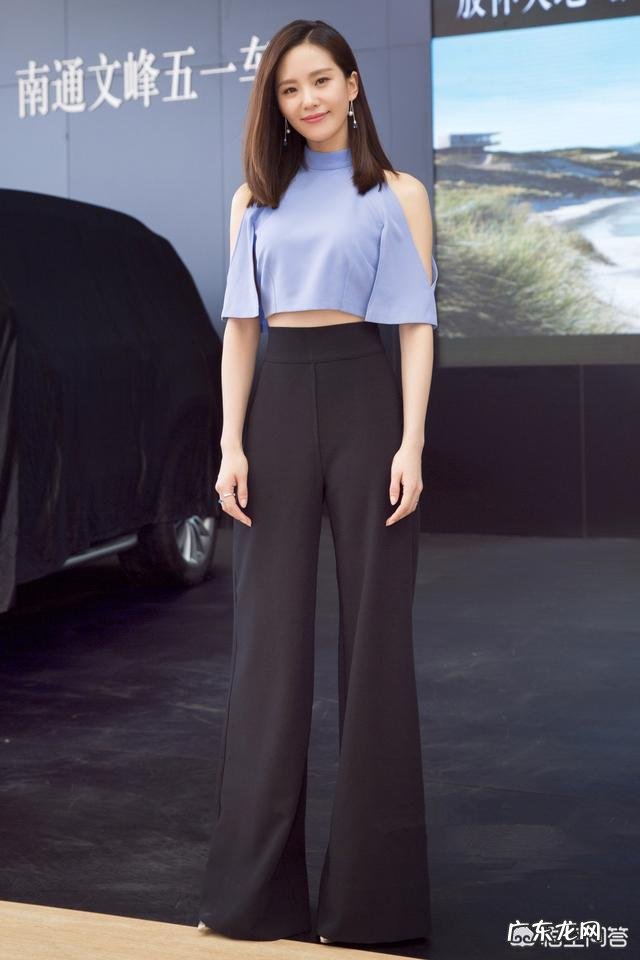 奶茶妹妹章泽天跟刘诗诗同框，两个人谁赢了