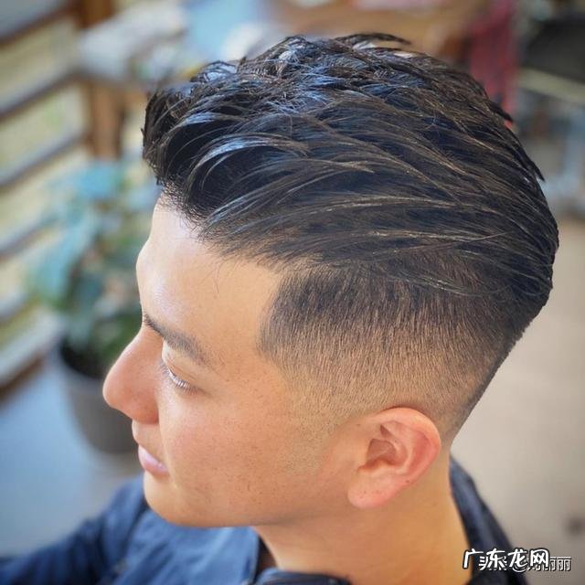 2022年最流行男发 15款流行男发推荐