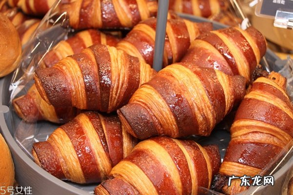 面包可以当正餐吗 面包没想像中健康